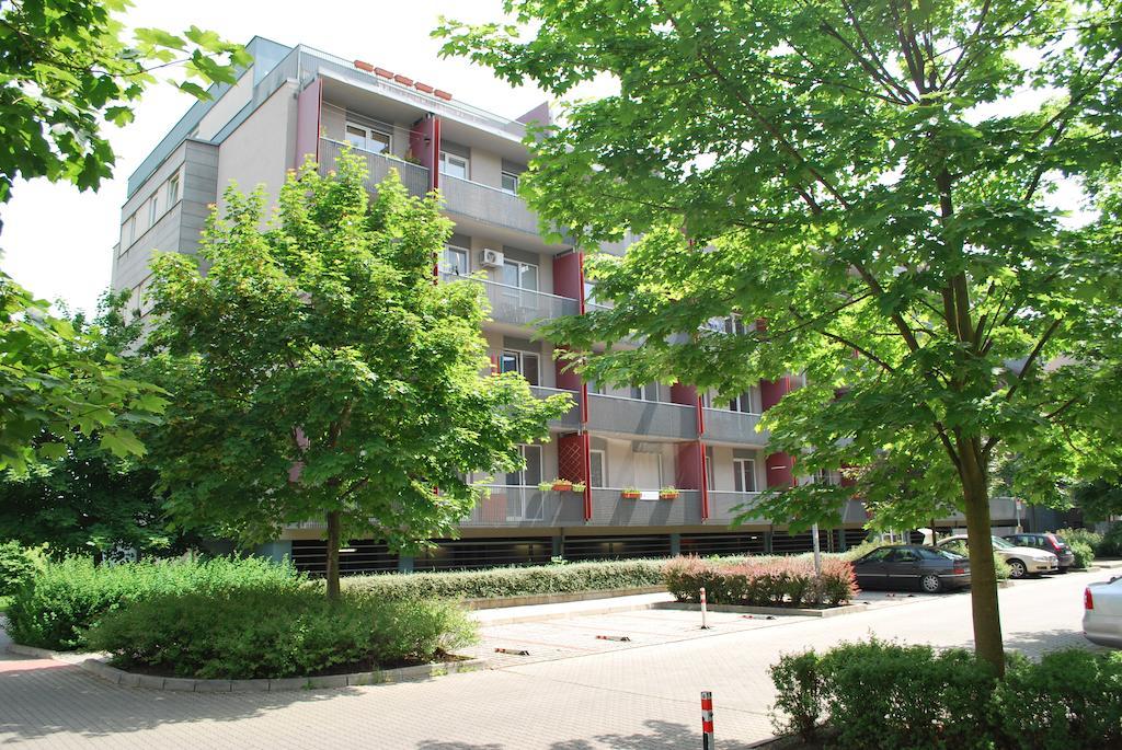 Chotesovska Apartment With Parking Place Πράγα Δωμάτιο φωτογραφία